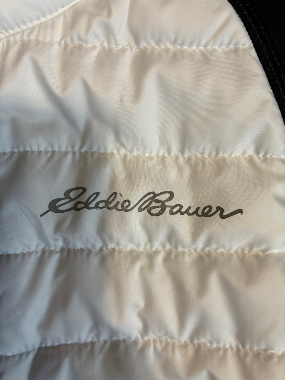 Eddie Bauer White and Black Quilted Hybrid Vest - Picture 3 of 5